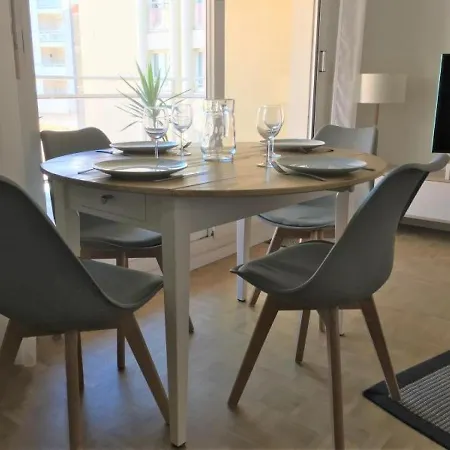 Biarritz, 2 Pieces, 4 Personnes - Fr-1-3-513