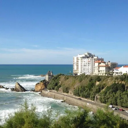 Biarritz, 2 Pieces, 4 Personnes - Fr-1-3-513 *
